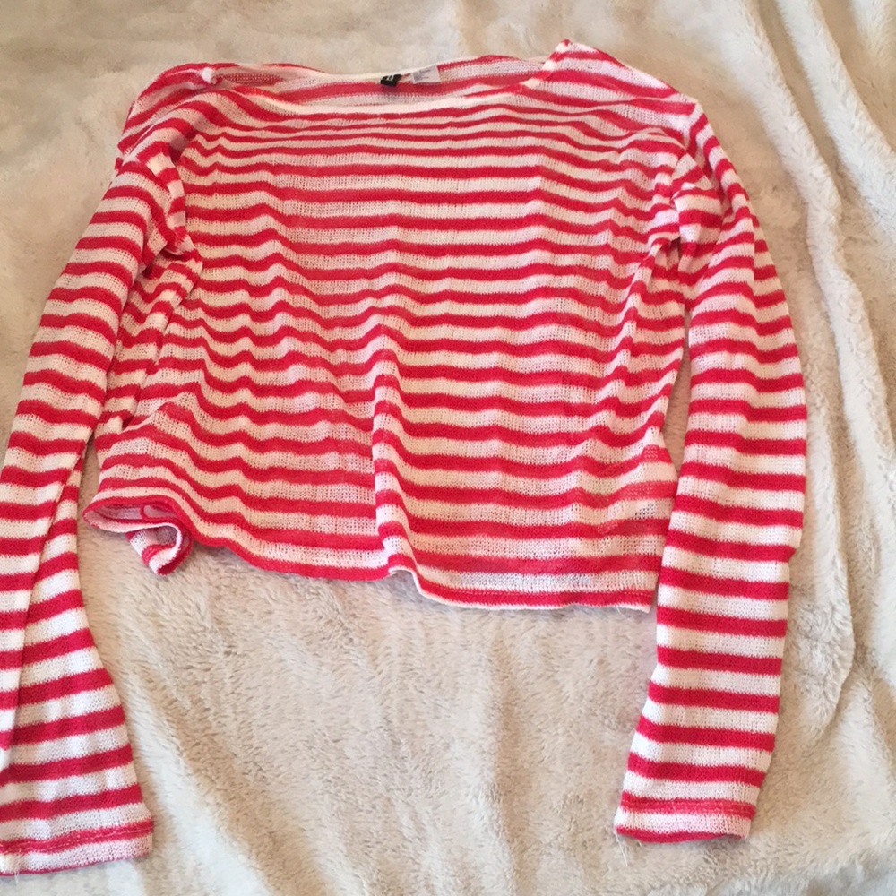 Long sleeved top